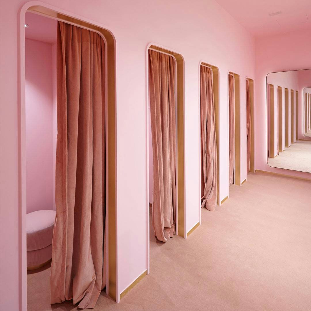 pink fitting rooms at Essentiel Antwerp