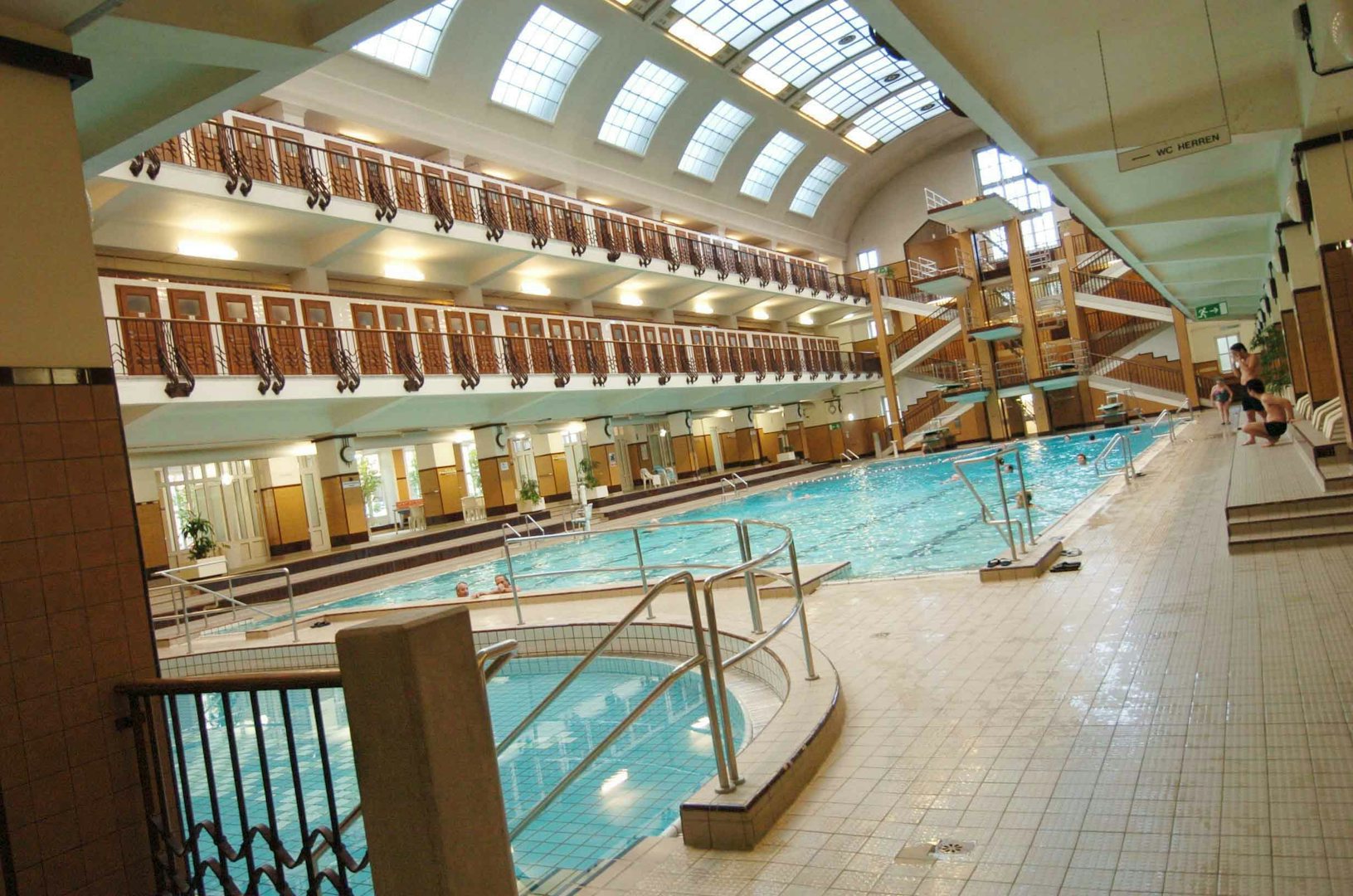 swimming pool at the Amalienbad Vienna
