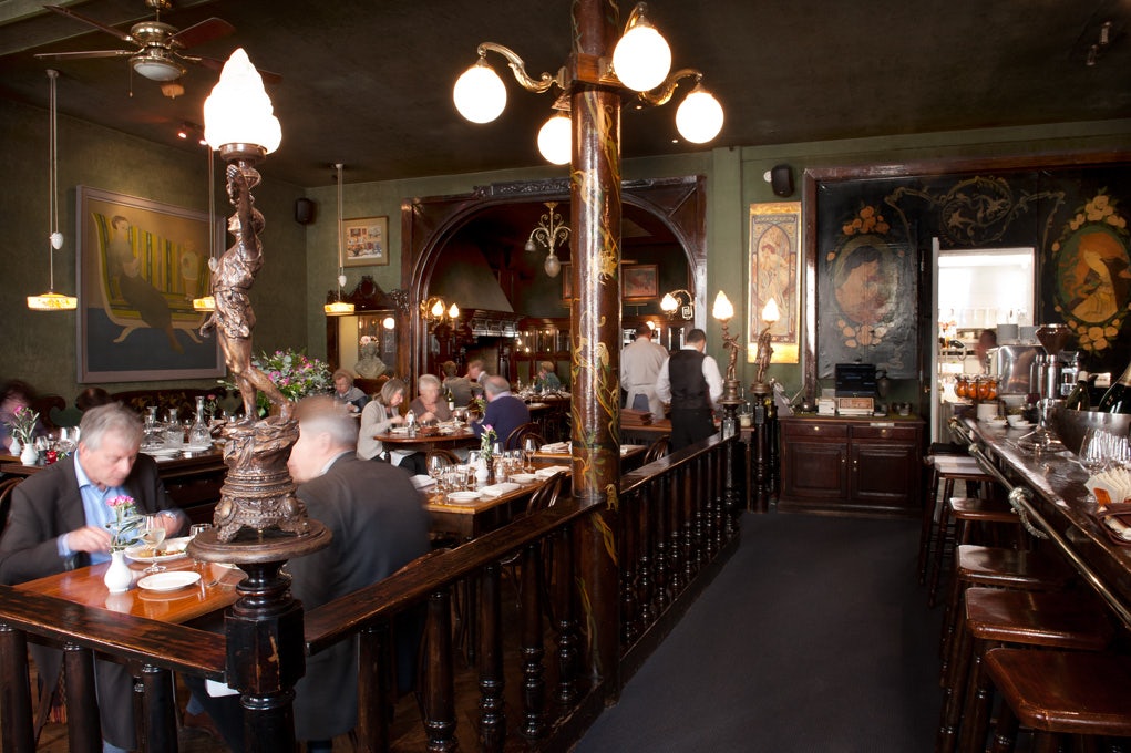 Restaurant interior of Les Brigittines