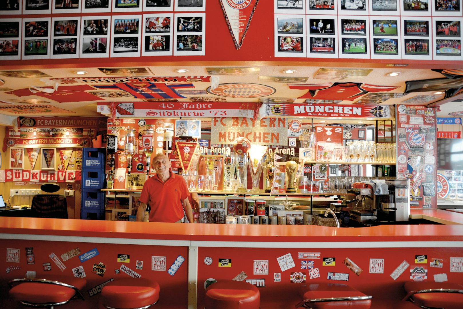 FC Bayern Fan Arena bar