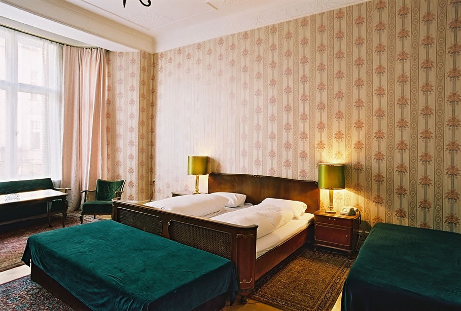 a retro style room at Hotel Funk Berlin