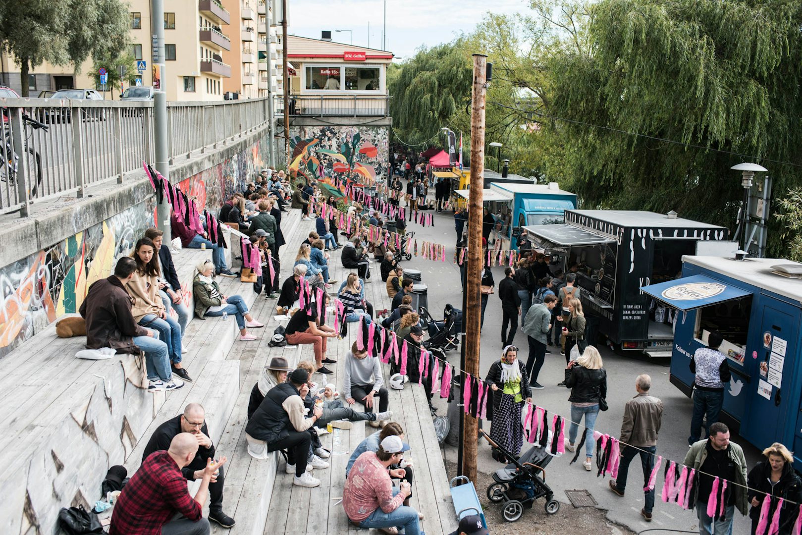 People at the Hornstulls Marknad in Stockholm
