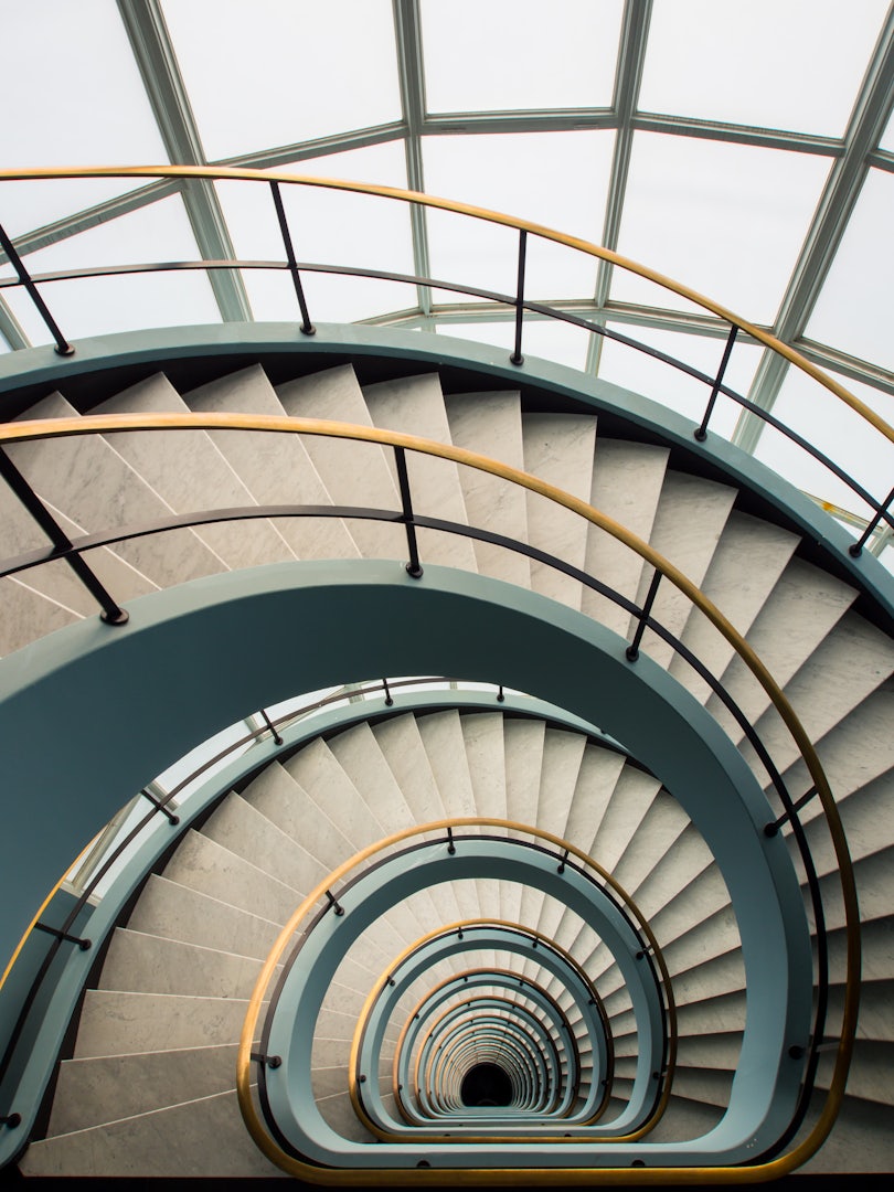 spiralling staircase at Den Bell Antwerp