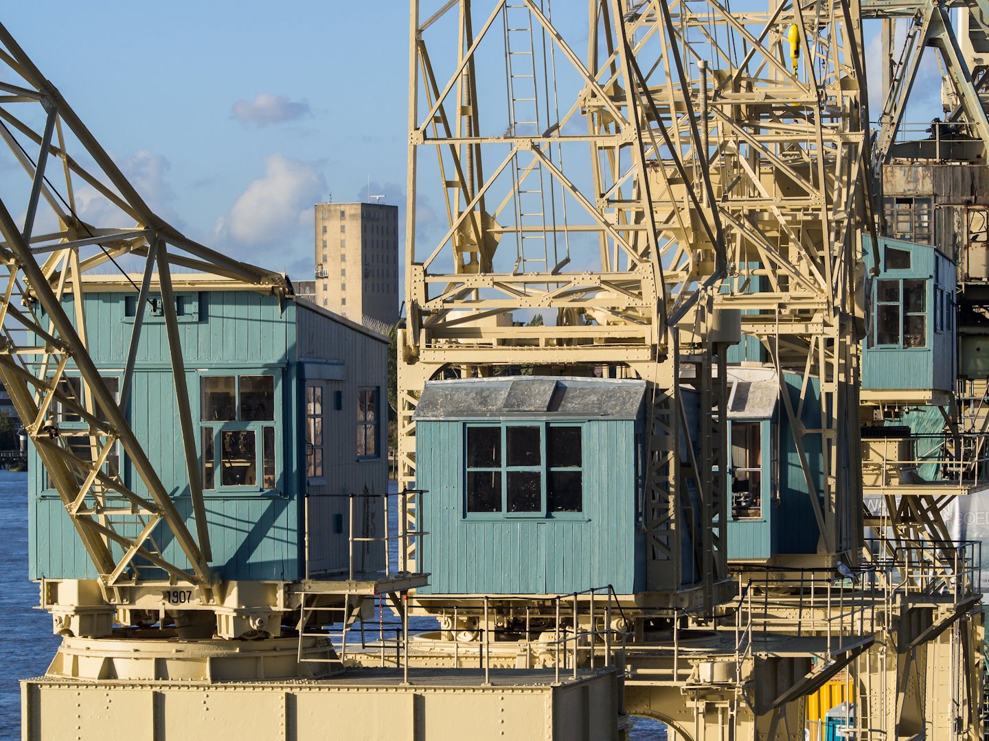 yellow and blue Cranes in Antwerp