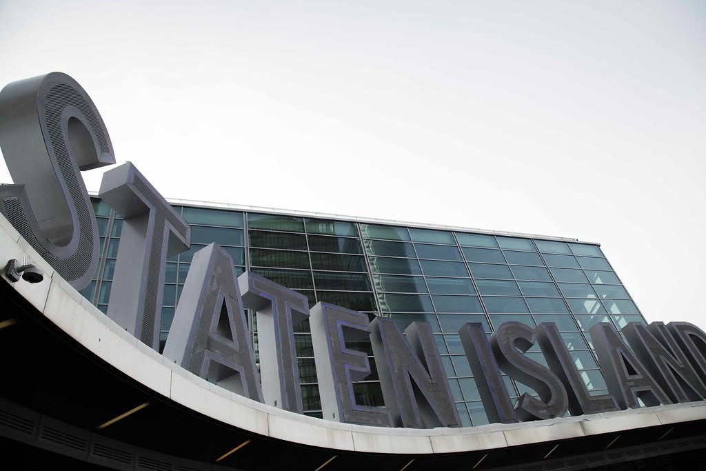Staten Island ferry sign