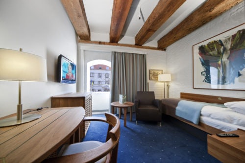 room admiral hotel
