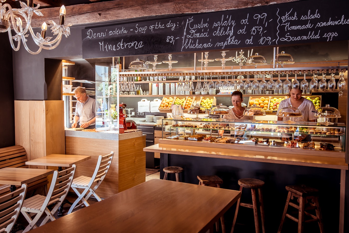 interior of lunchbar Cukrkávalimonáda