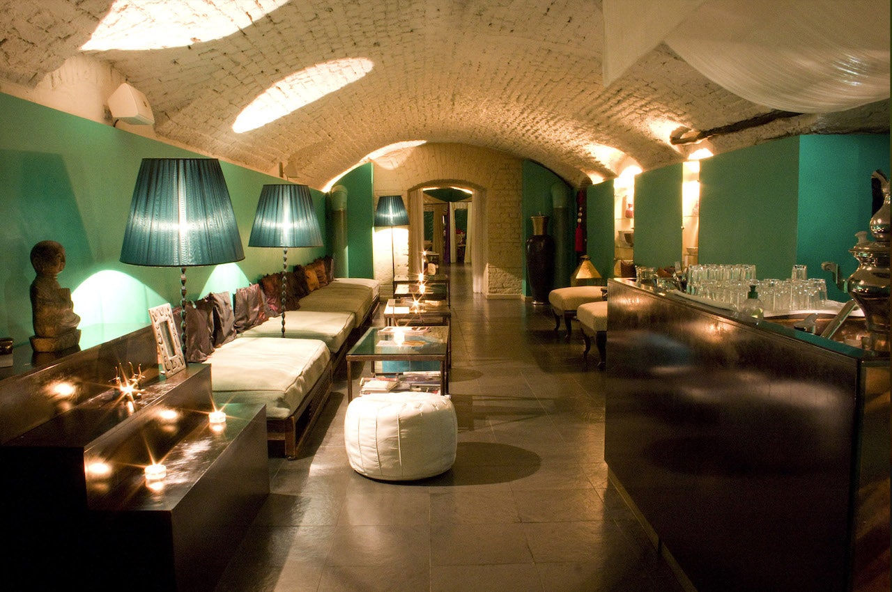 Aux Gazelles spa interior