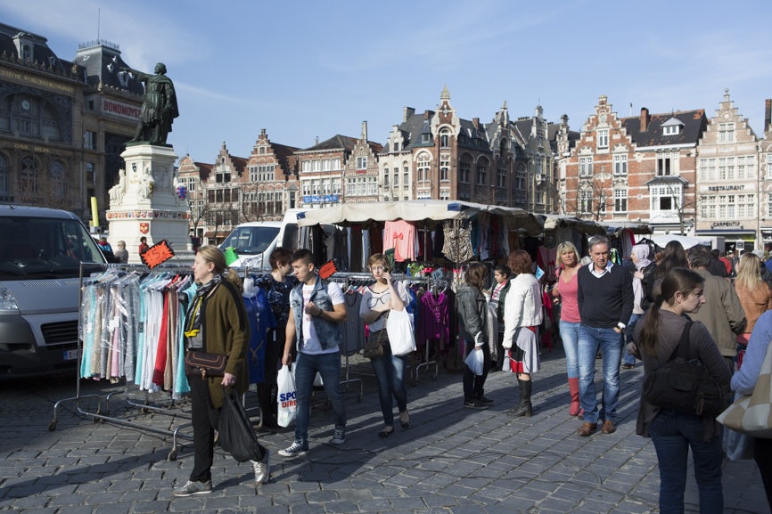 people shopping at the vrijdagmarkt