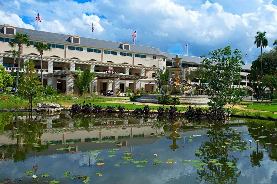 a pond in front of the casino at Hialeah Park Miami