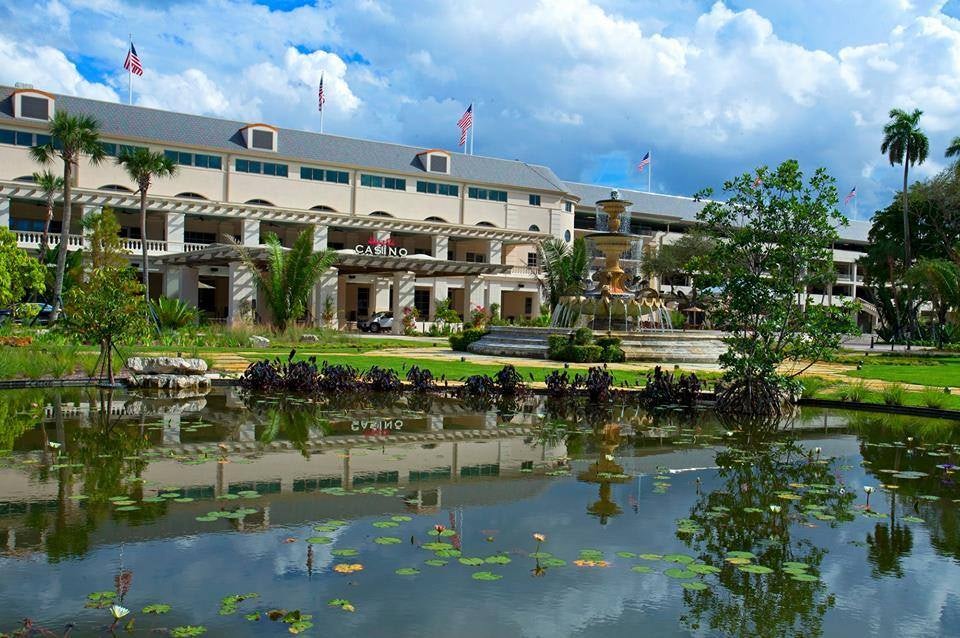 a pond in front of the casino at Hialeah Park Miami