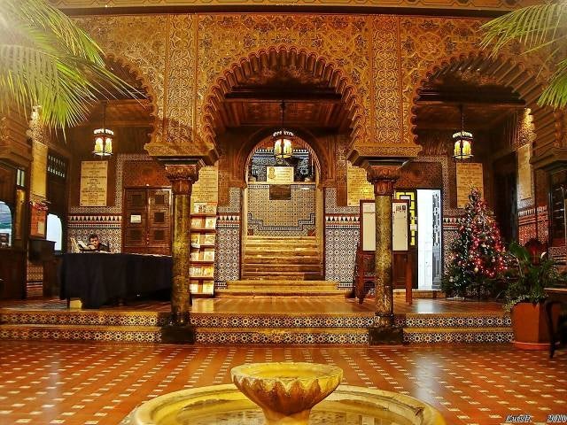 entirely tiled reception at the Casa Do Alentejo