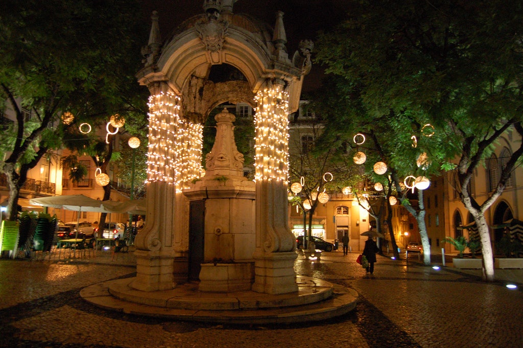 Lisbon - Largo do Carmo