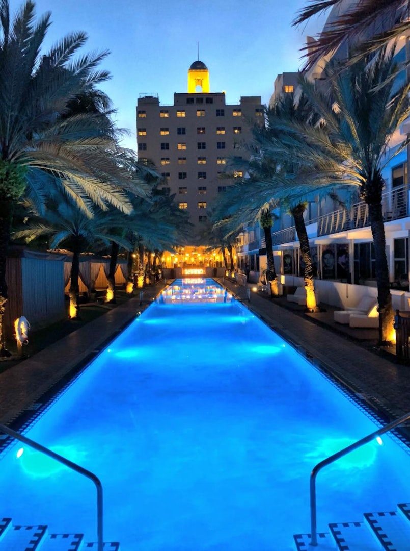 swimming pool of The National hotel 