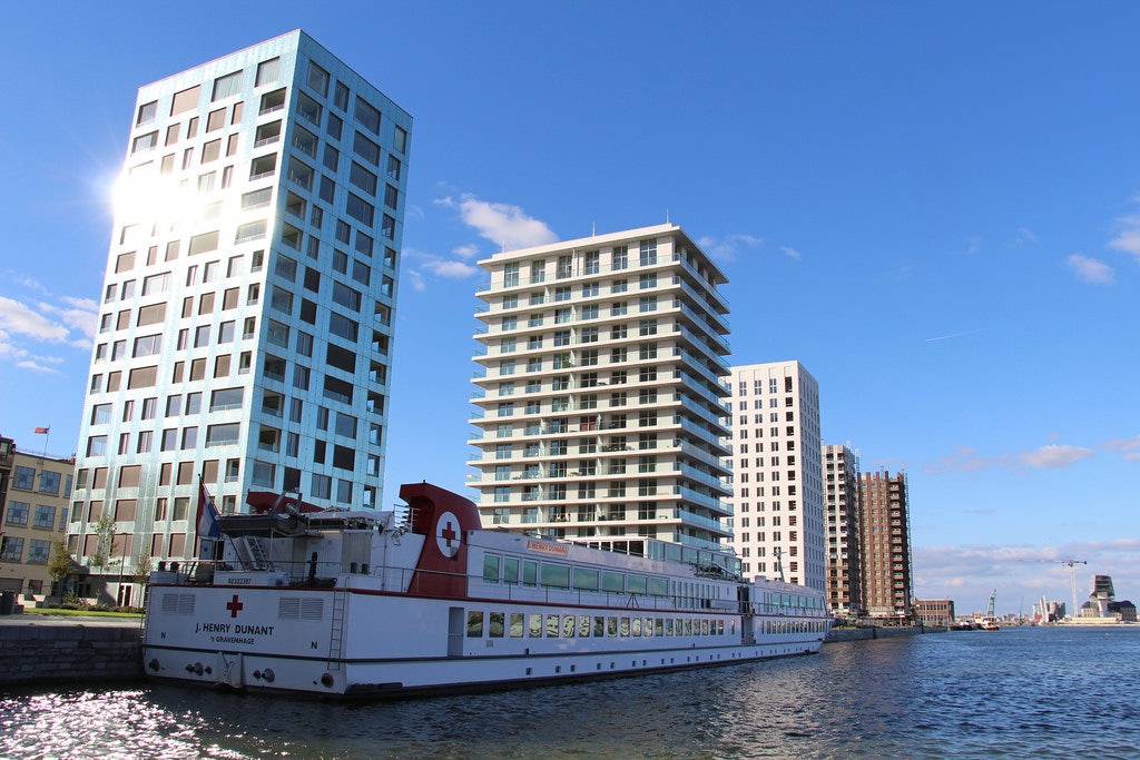 westkaai towers antwerp