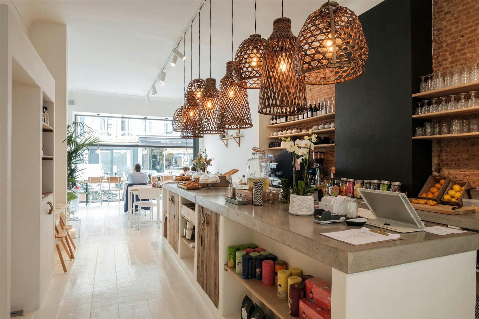 interior and woven lamps at Bardin