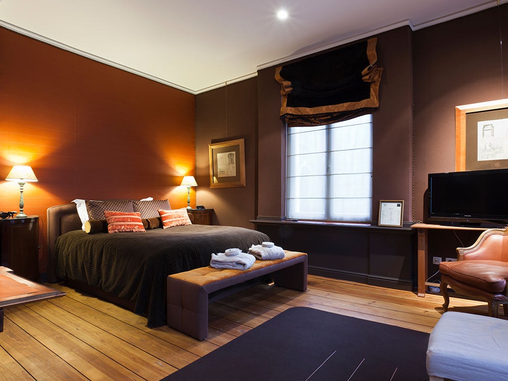 hotel room Le Tissu
