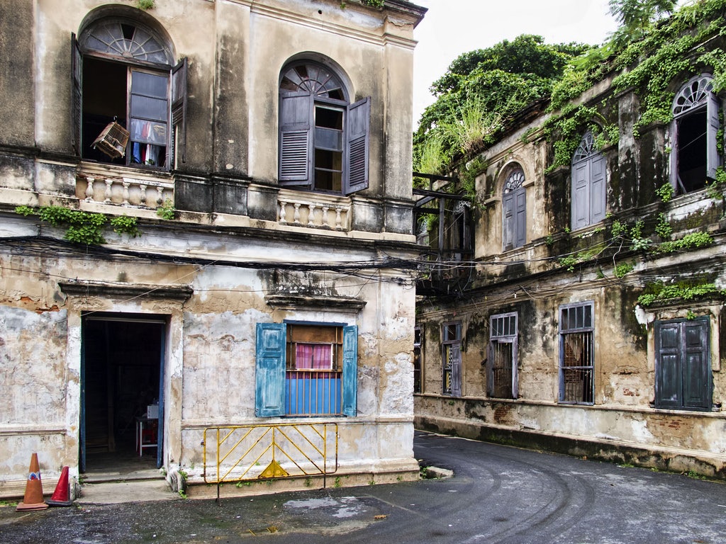 exterior of Old Customs House