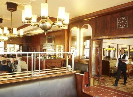 vintage interior of Brasserie du Parc