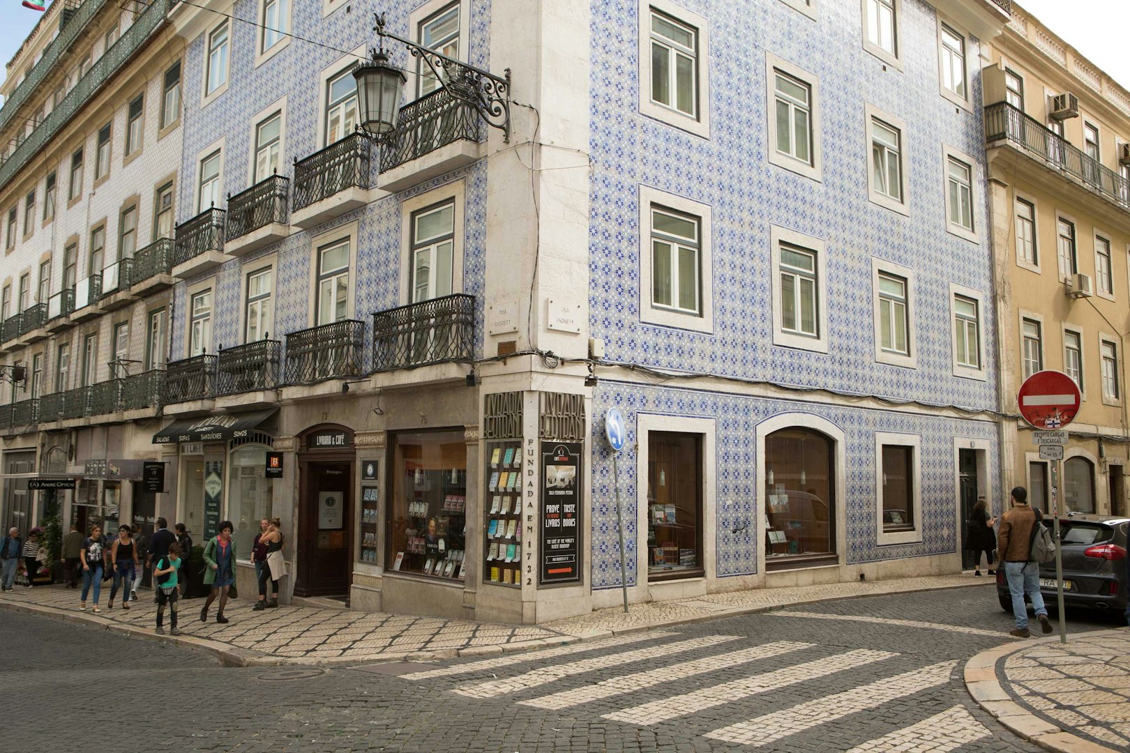 Lisbon - Livraria Bertrand