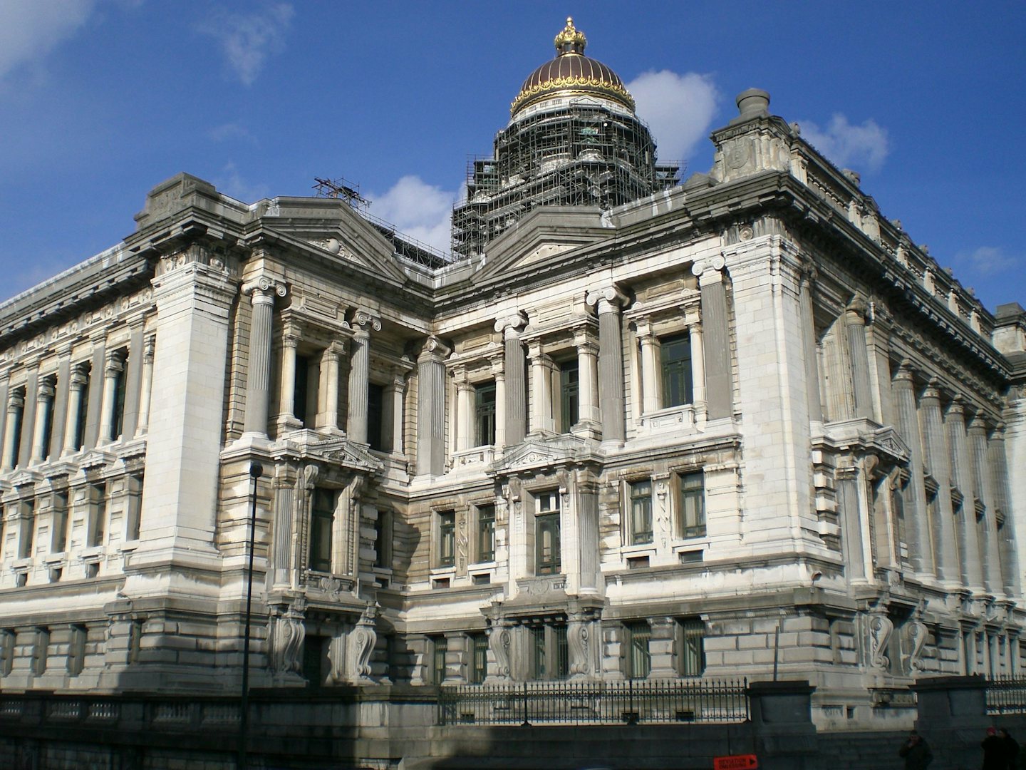 façade of Palais de Justice