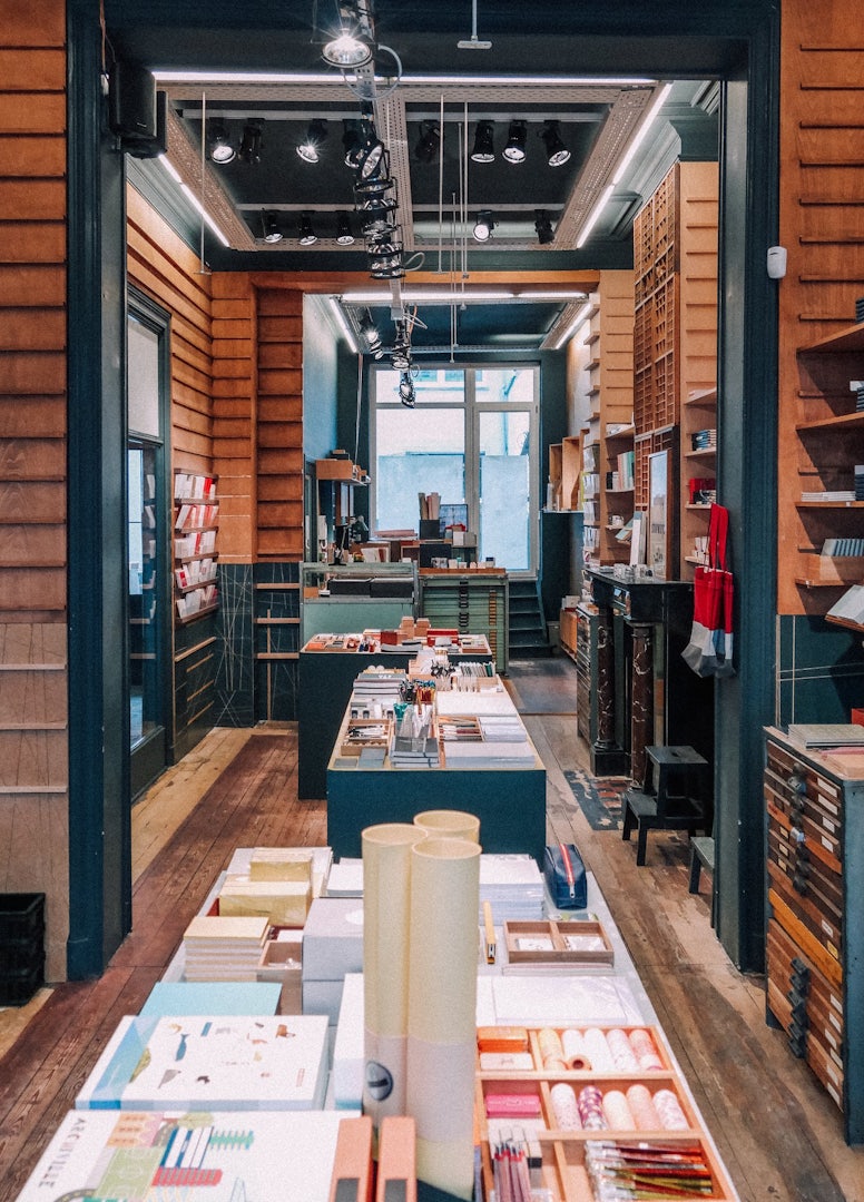 Le Typhographe paper shop