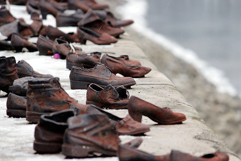 Shoes on the Danube memorial