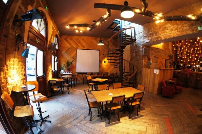interior of Fogas bar