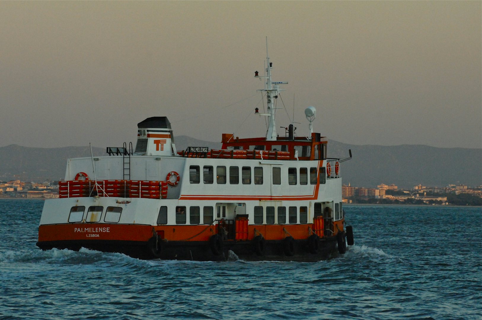 Lisbon - Cacilheiro
