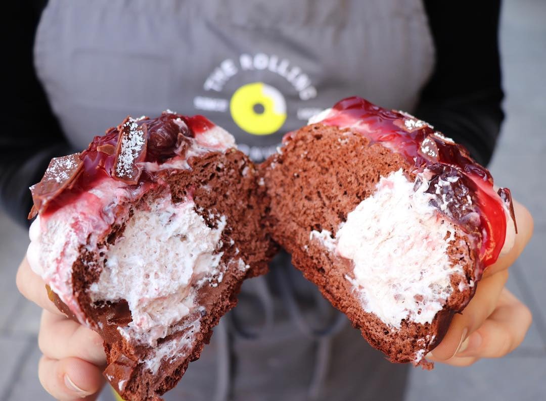 Rolling donut filling
