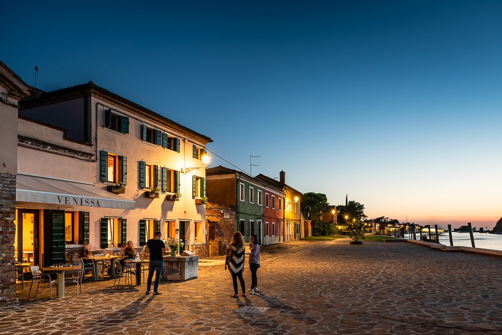 terrace and people outside the Venissa Osteria Contemporanea