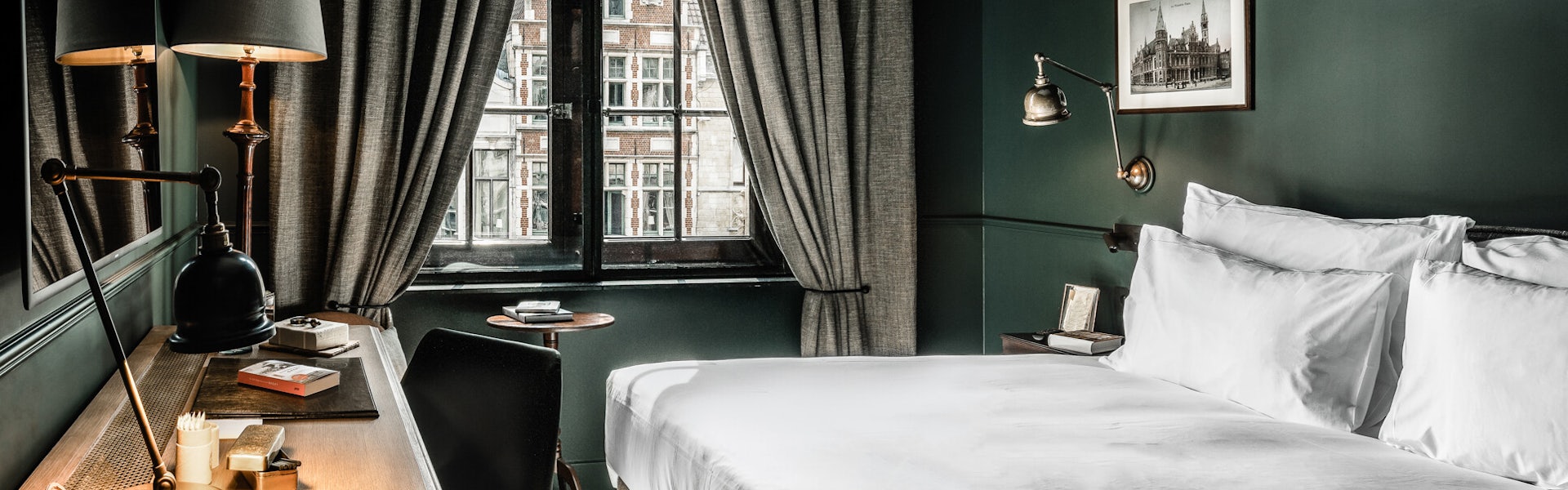 hotel room at 1898 The Post