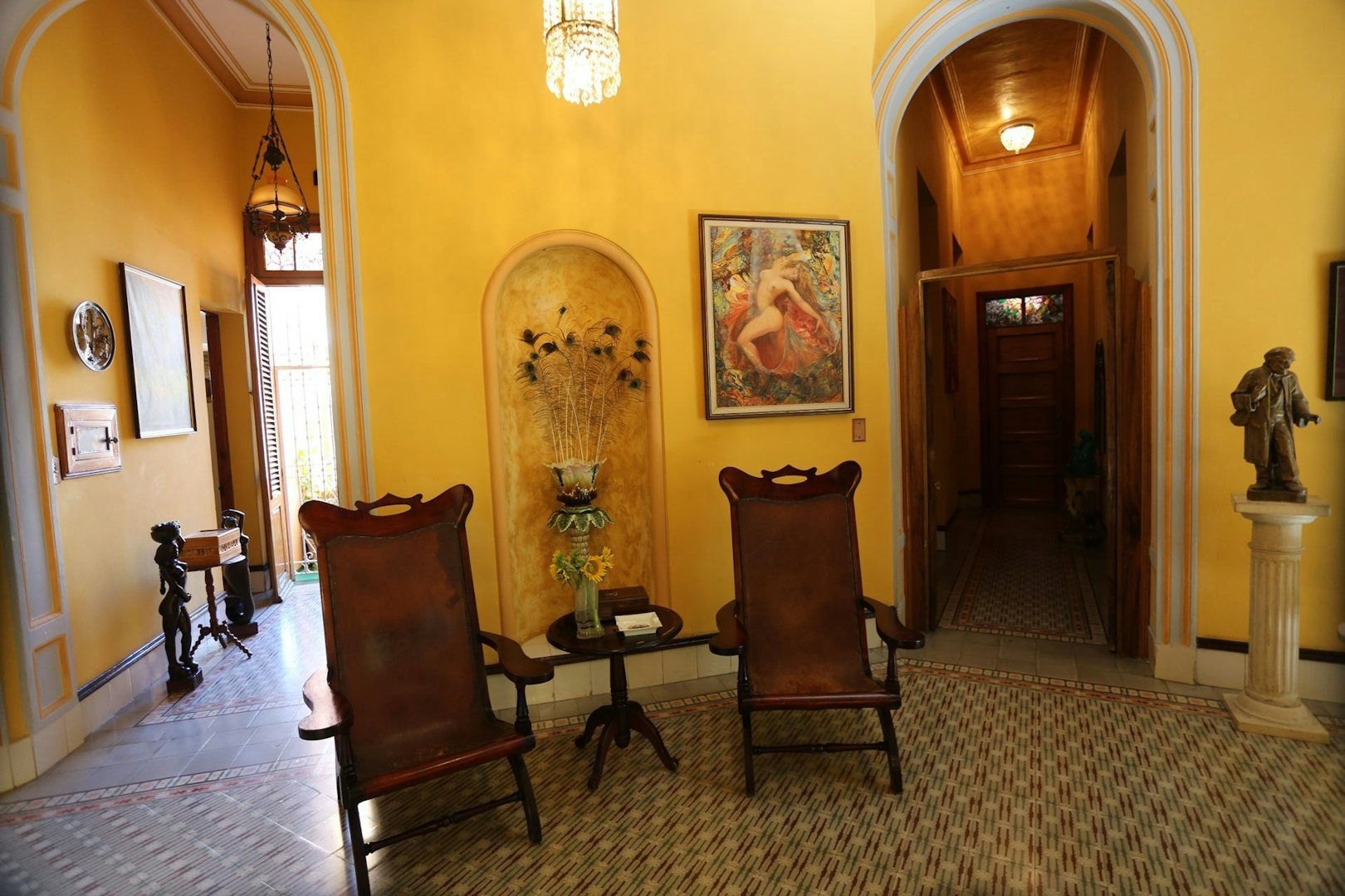 interior of Residencia Mariby Havana