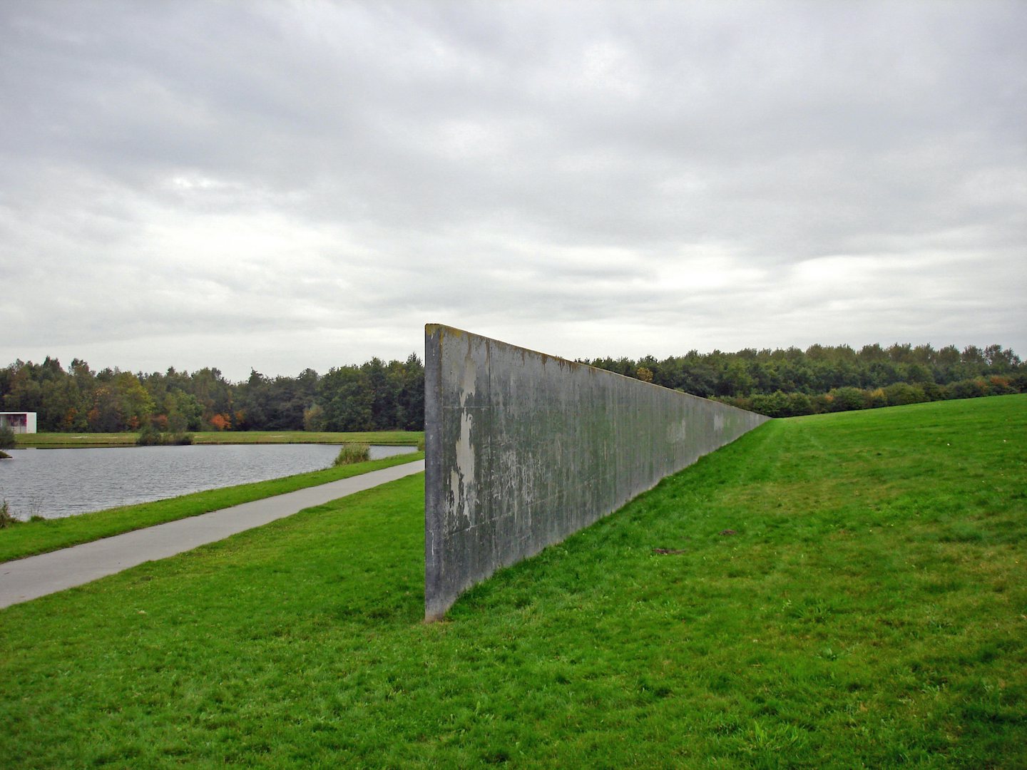 Sea Level by Richard Serra