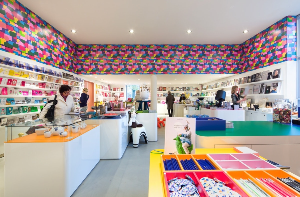 colourful museum shop at Groningermuseum