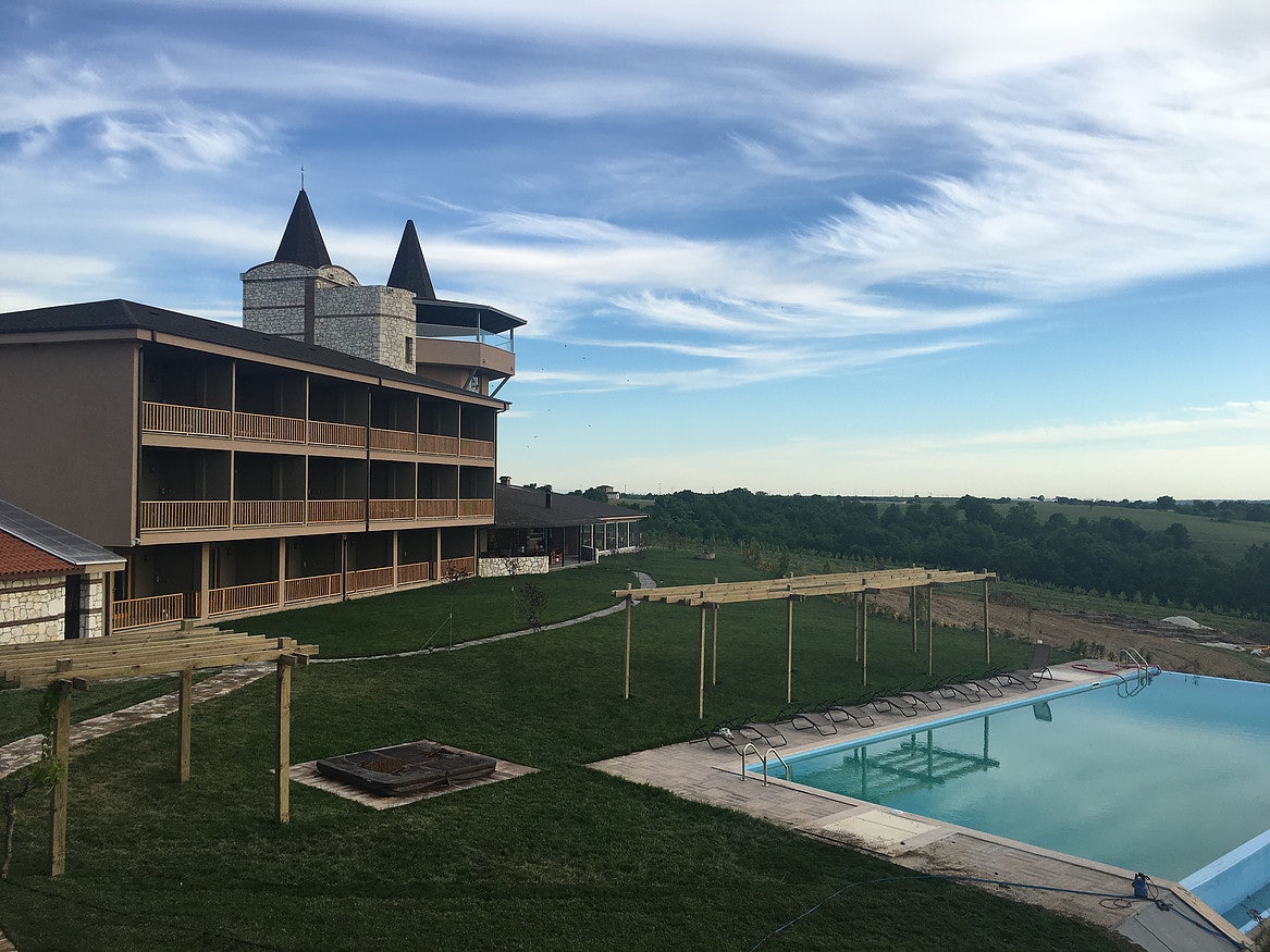 Bakucha Vineyard Hotel