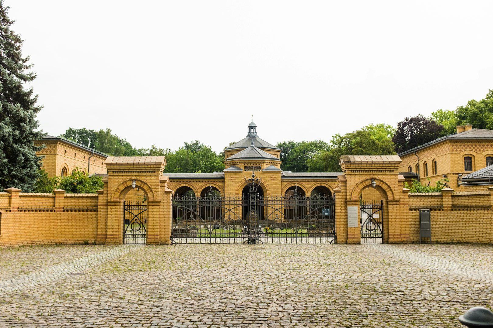 Berlin - Weissensee Jewish Cemetery