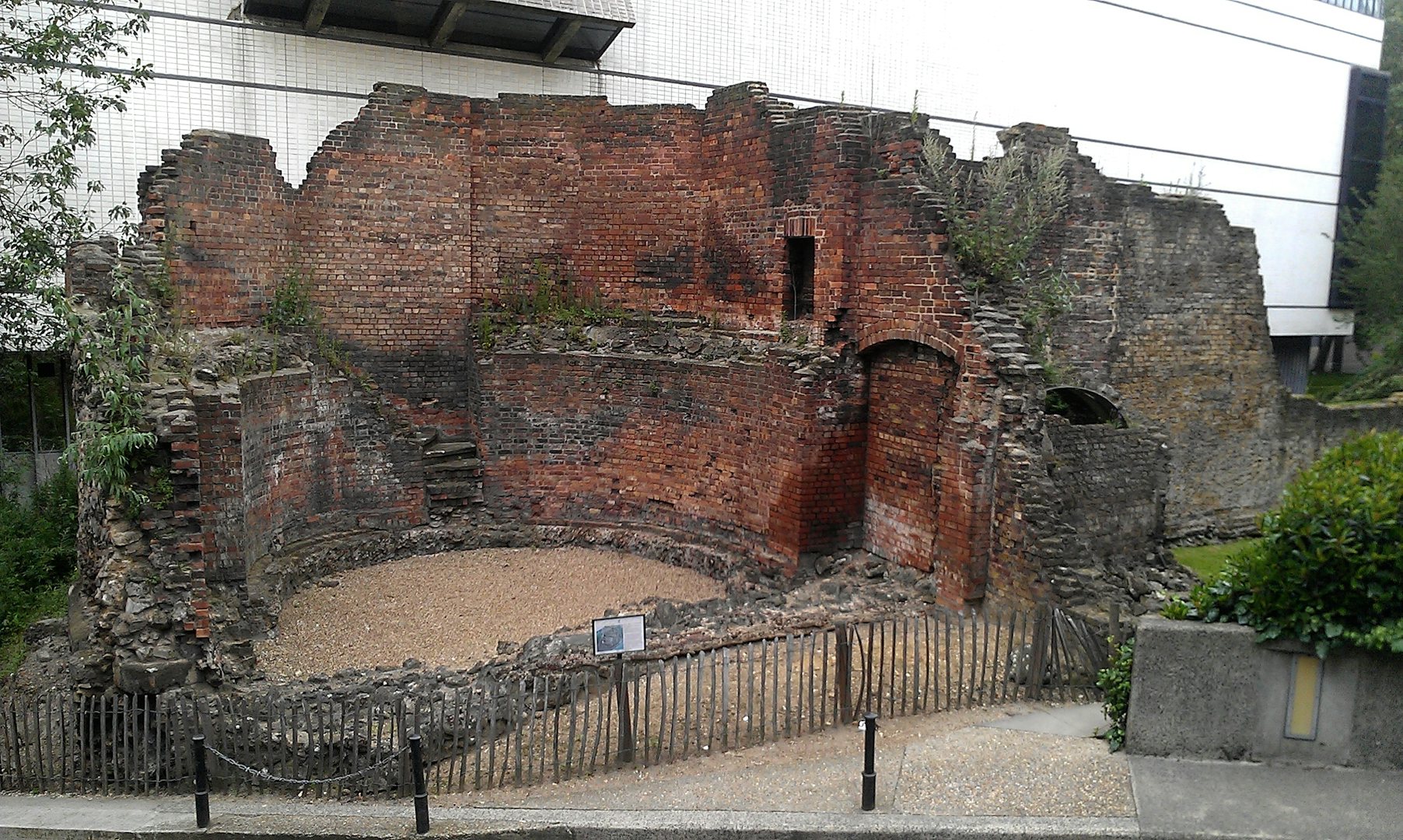 part of the historical London Wall