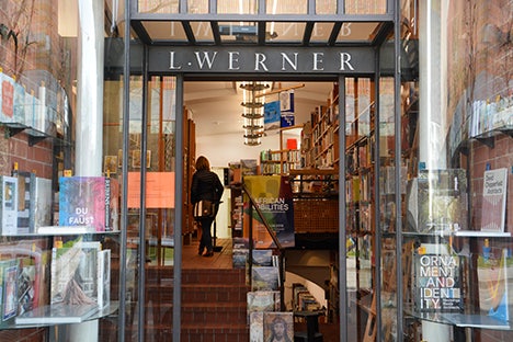 bookstore L. Werner