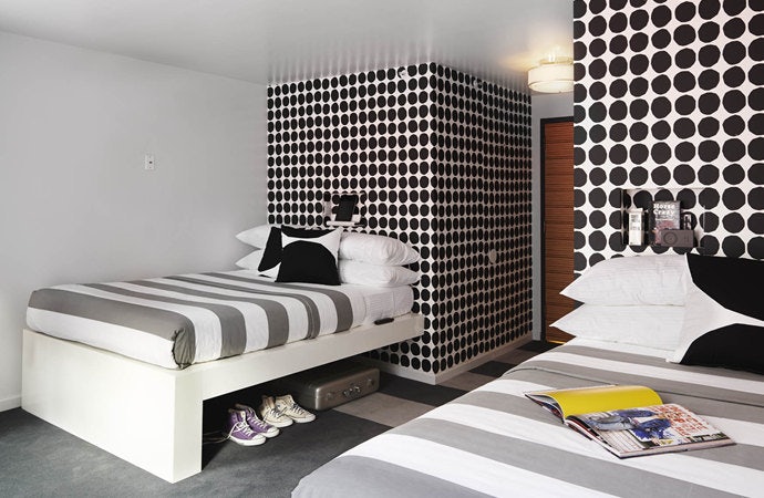 double room at Riff Chelsea Hotel