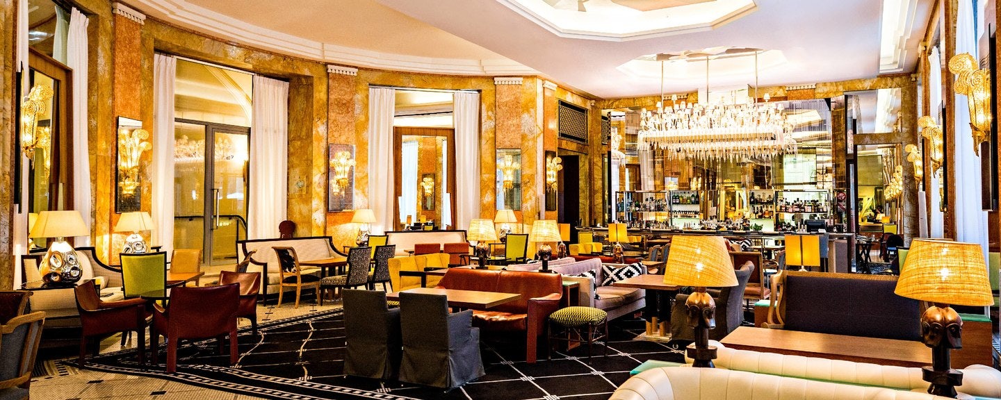 interior of bar at Le Prince de Galles
