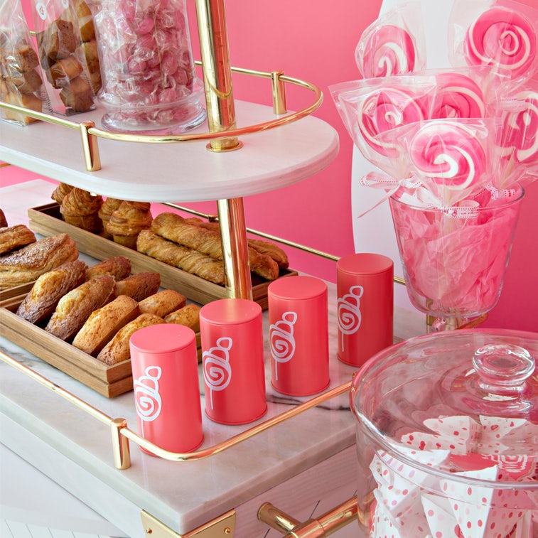 cakes and candy from La Patisserie des Rêves