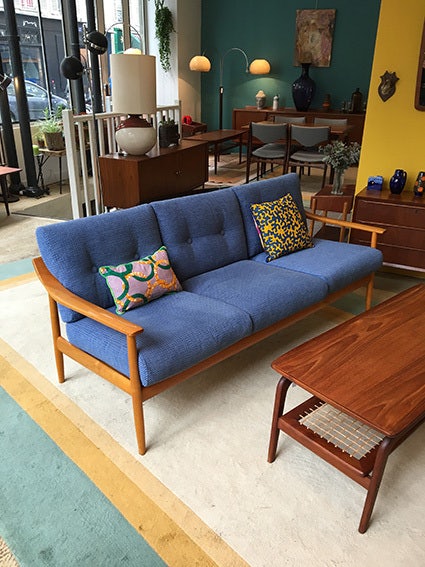vintage furniture at Coin Canal shop