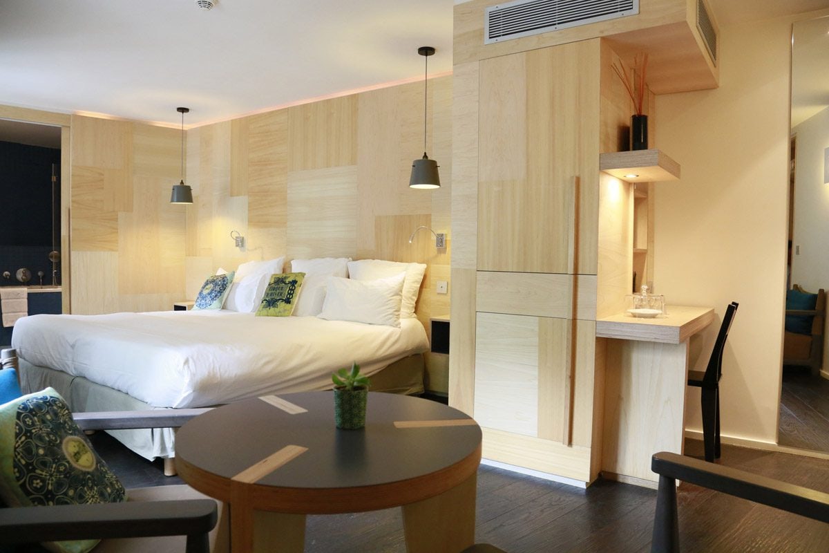 interior of a room at Le Citizen Hotel