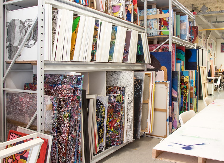 paintings for rent at Herenplaats