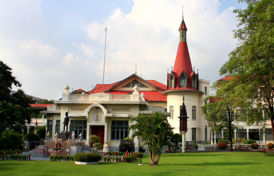 exterior of Phaya Thai Palace