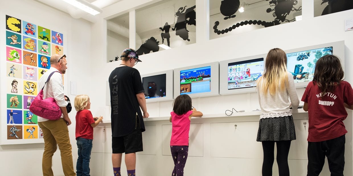visitors in Spelmuseum