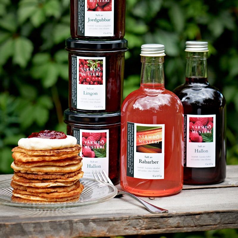 pancakes and organic cider from Värmdö Musteri