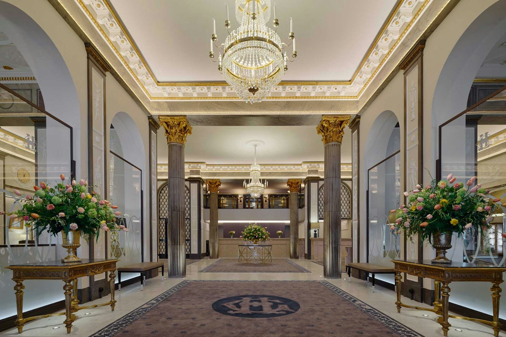 lobby of Grand Hôtel