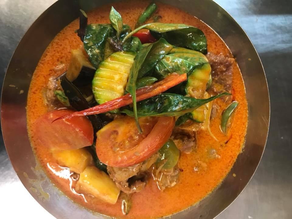 red curry dish from Tawan in Antwerp